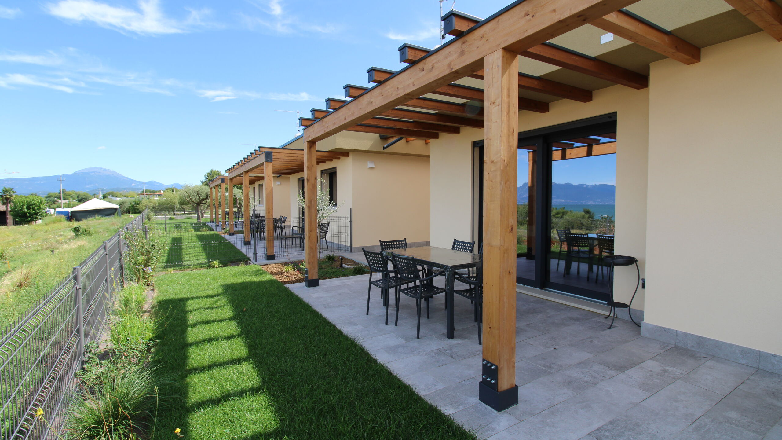 Le Terrazze holiday home, independent villas with swimming pool 200 meters from Lake Garda Le Terrazze di Nicola Marconi | Villa 3